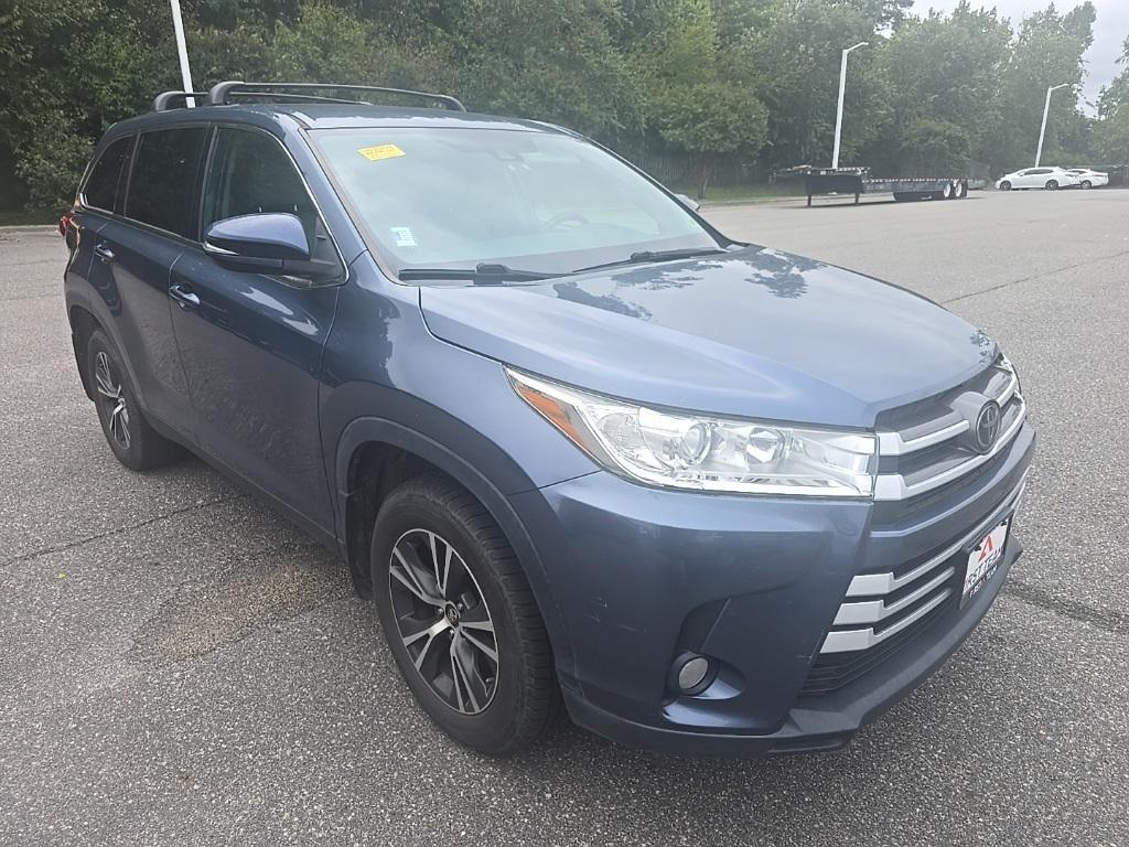 used 2019 Toyota Highlander car, priced at $21,500