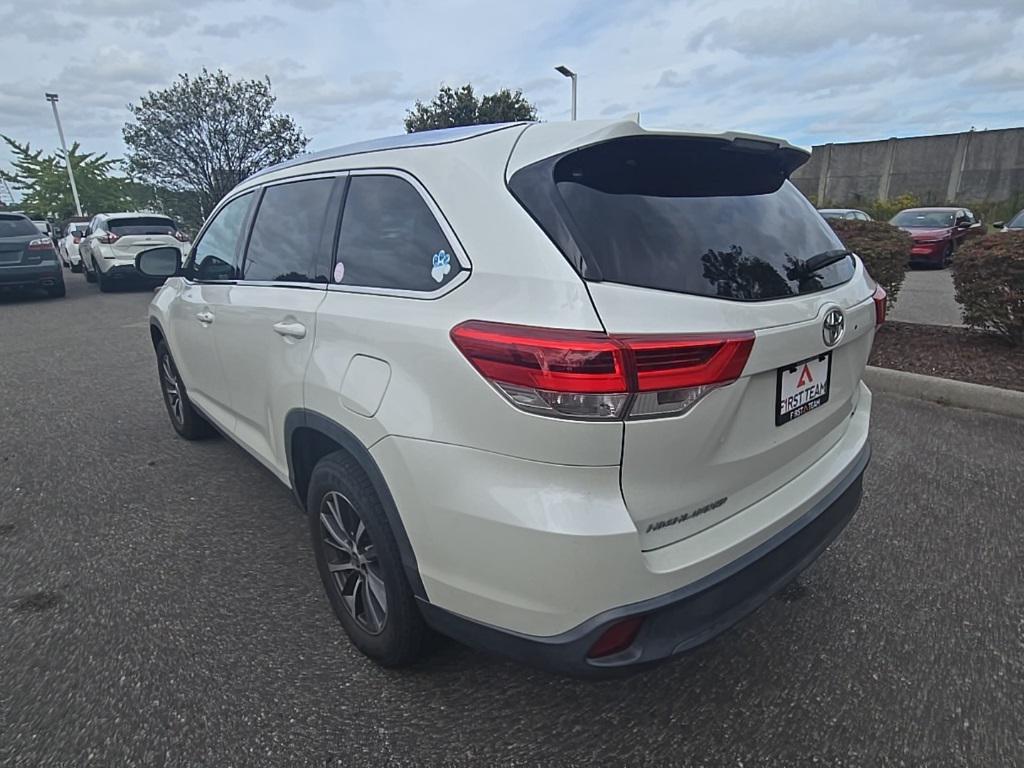 used 2019 Toyota Highlander car, priced at $26,000