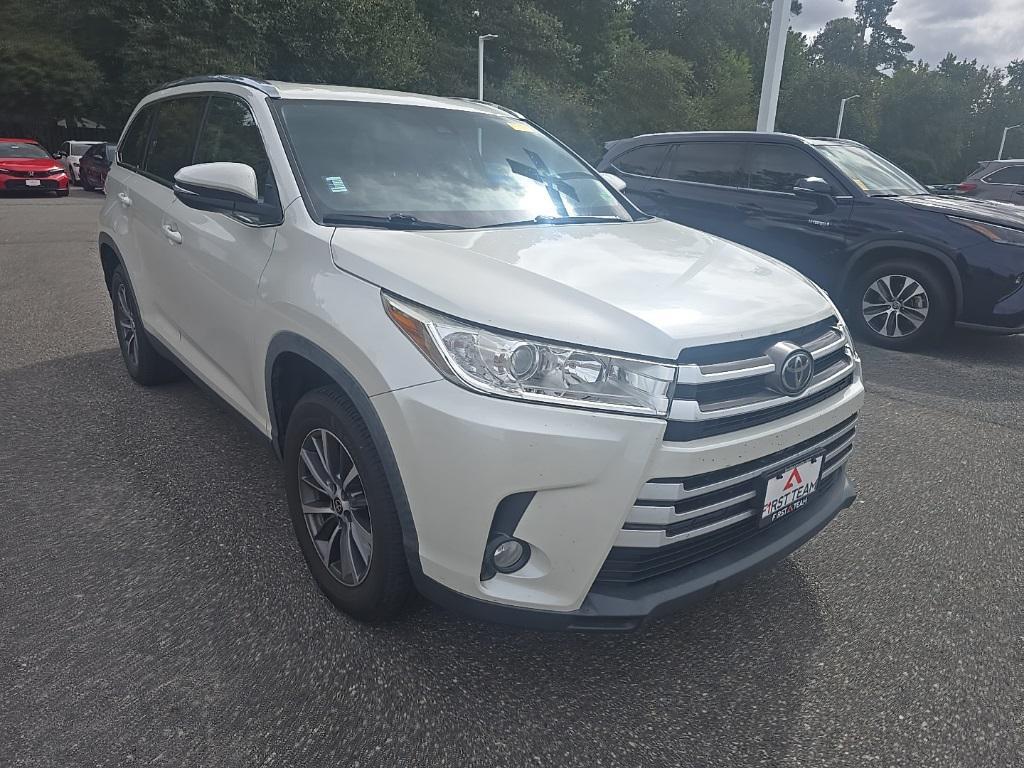 used 2019 Toyota Highlander car, priced at $26,000