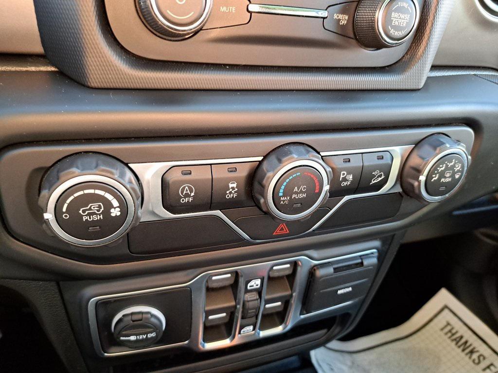 used 2020 Jeep Wrangler Unlimited car, priced at $27,500