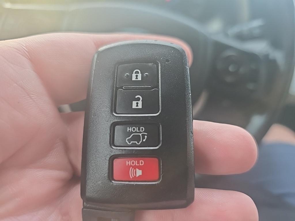 used 2018 Toyota RAV4 Hybrid car, priced at $17,300