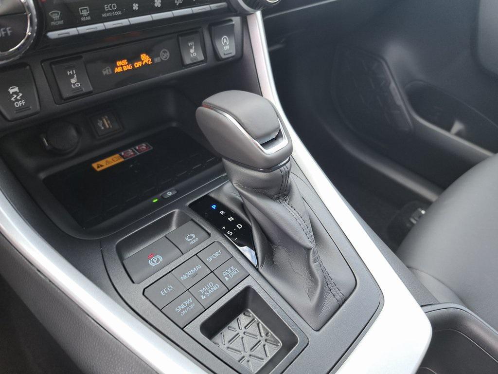 new 2025 Toyota RAV4 car, priced at $39,852