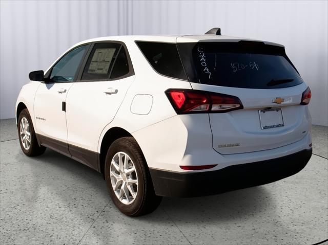 new 2024 Chevrolet Equinox car, priced at $28,345