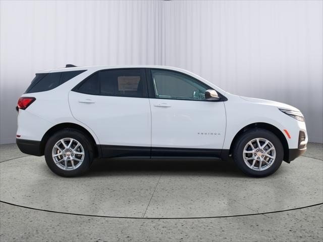 new 2024 Chevrolet Equinox car, priced at $28,345