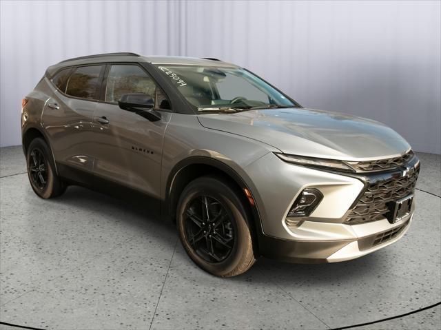 new 2025 Chevrolet Blazer car, priced at $39,885