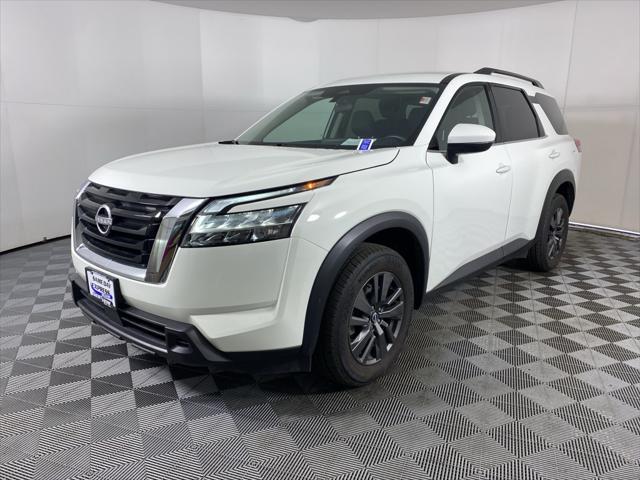 used 2022 Nissan Pathfinder car, priced at $30,923