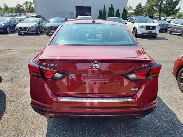 used 2021 Nissan Altima car, priced at $23,927