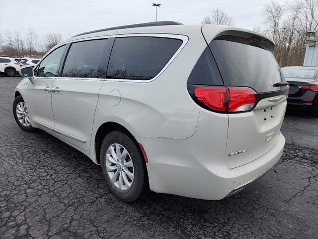 used 2017 Chrysler Pacifica car, priced at $16,964