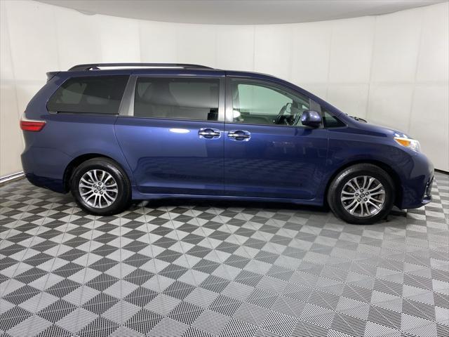 used 2020 Toyota Sienna car, priced at $30,964