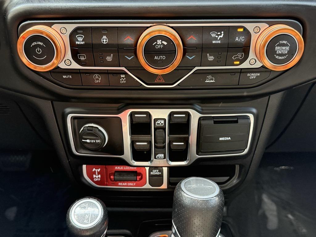 used 2022 Jeep Gladiator car, priced at $35,982