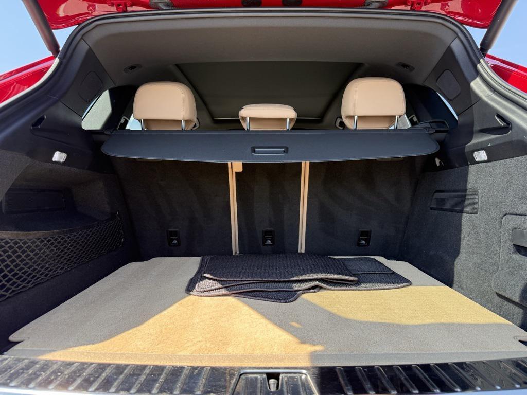 used 2021 Porsche Cayenne car, priced at $46,840