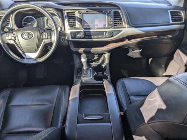 used 2014 Toyota Highlander car, priced at $15,949