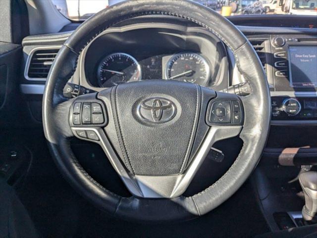 used 2014 Toyota Highlander car, priced at $15,949