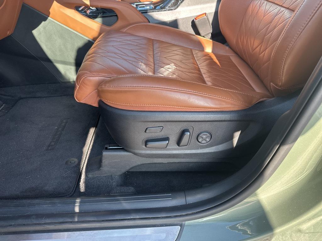 used 2024 Kia Telluride car, priced at $44,541