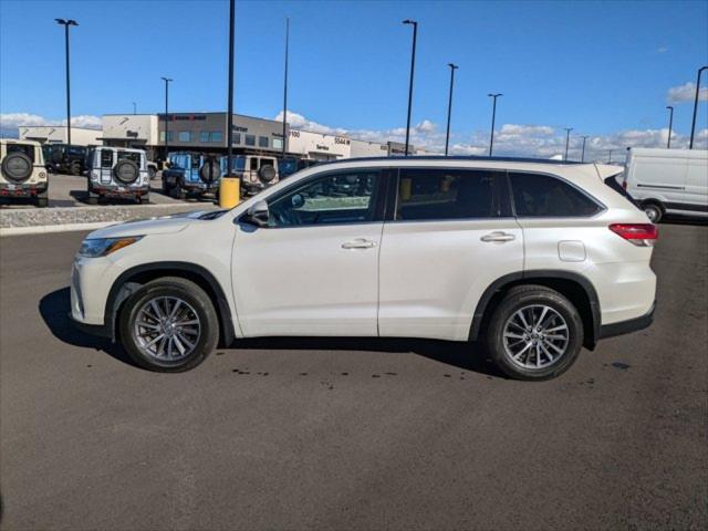 used 2017 Toyota Highlander car, priced at $20,784