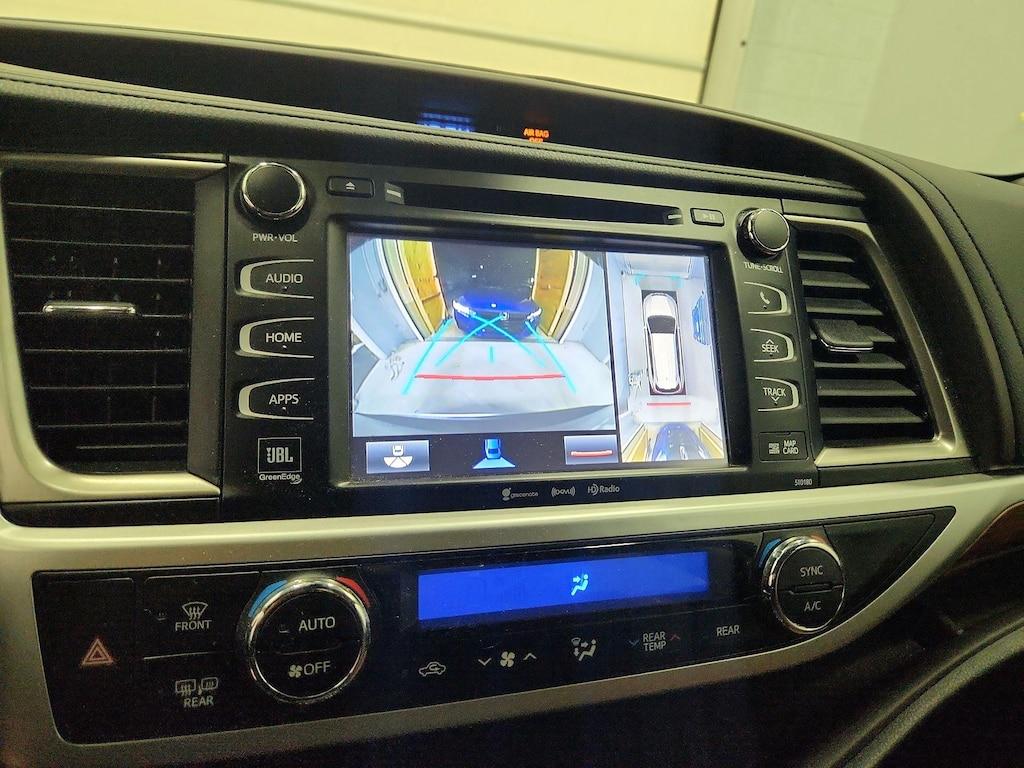used 2018 Toyota Highlander car, priced at $30,998