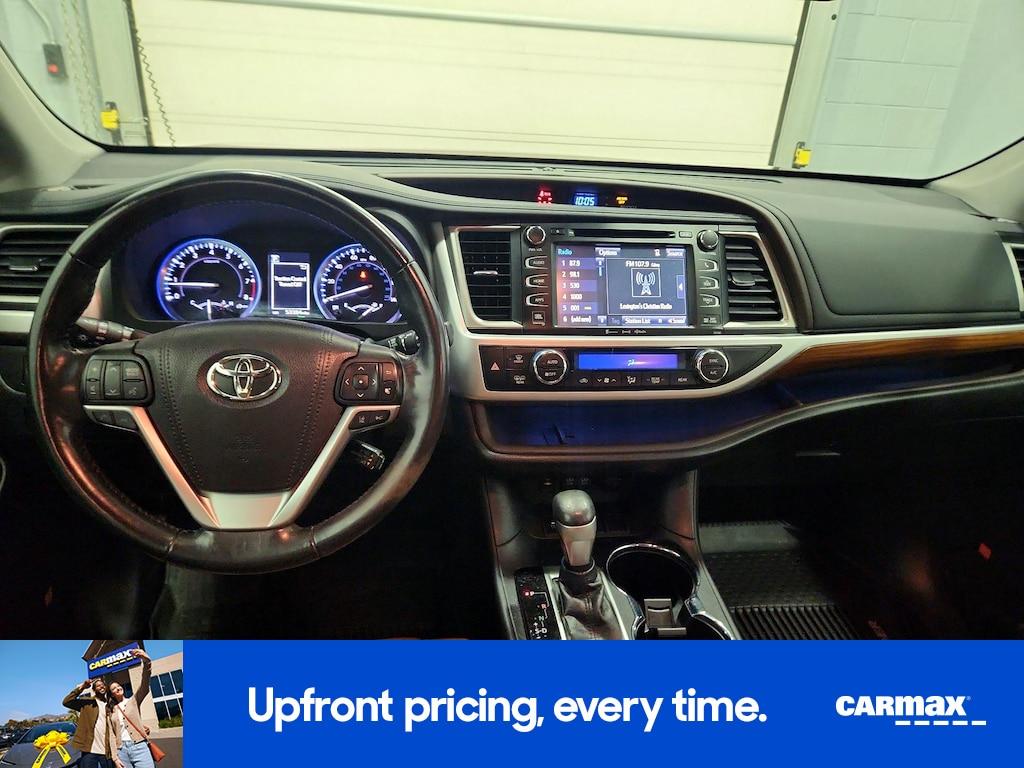 used 2018 Toyota Highlander car, priced at $30,998