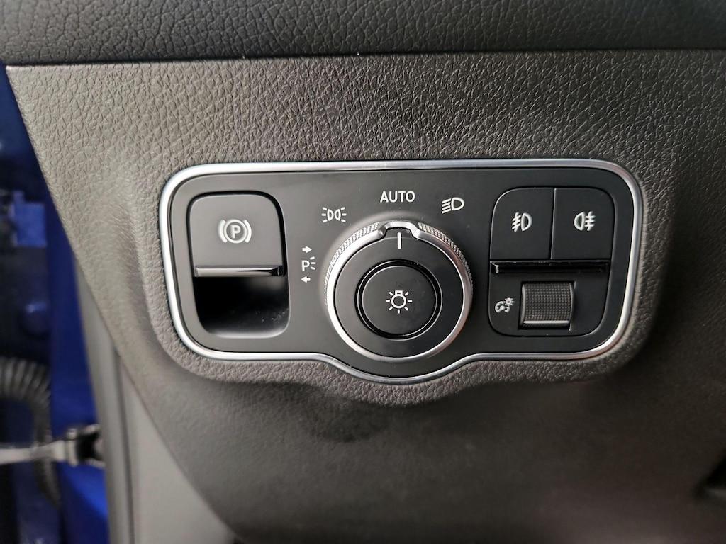 used 2021 Mercedes-Benz GLB 250 car, priced at $27,998