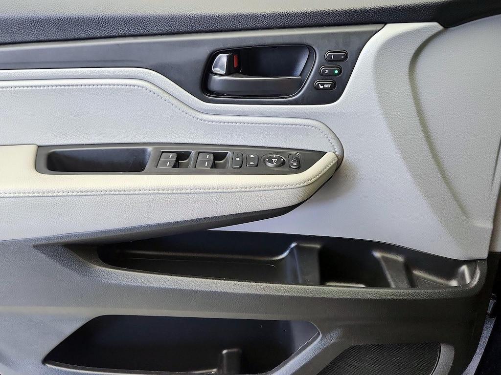 used 2022 Honda Odyssey car, priced at $34,998