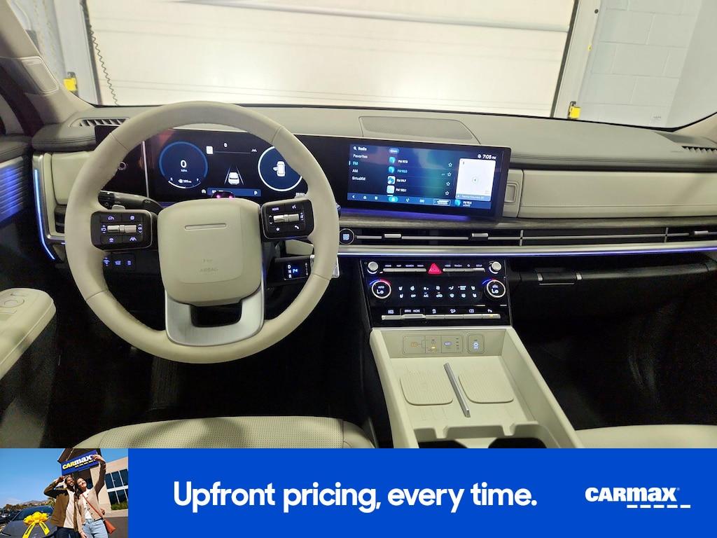 used 2024 Hyundai Santa Fe car, priced at $36,998