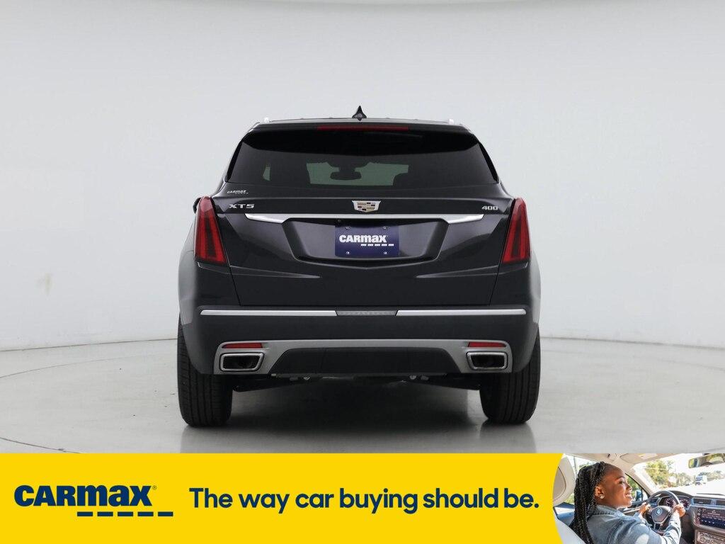 used 2022 Cadillac XT5 car, priced at $34,998