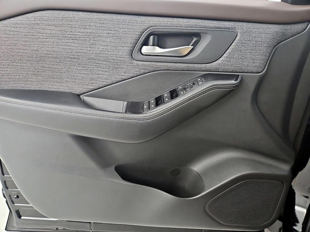 used 2022 Nissan Rogue car, priced at $22,998