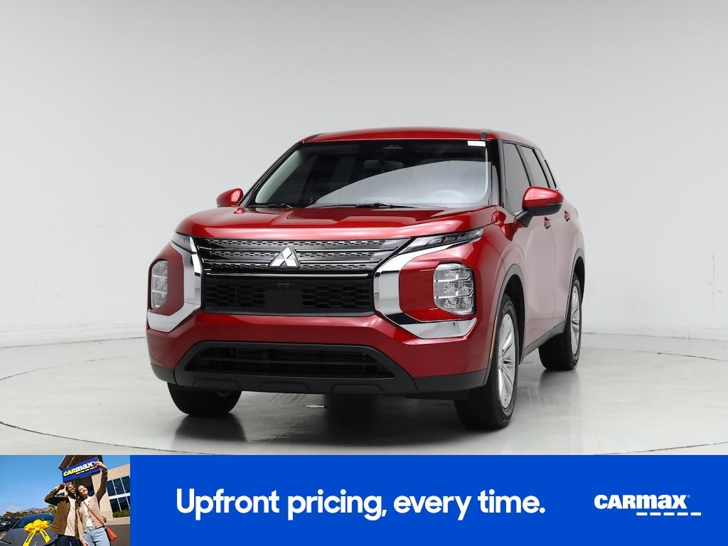 used 2024 Mitsubishi Outlander car, priced at $27,998