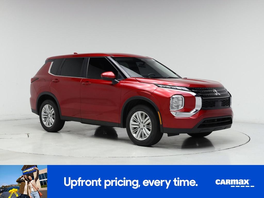 used 2024 Mitsubishi Outlander car, priced at $27,998
