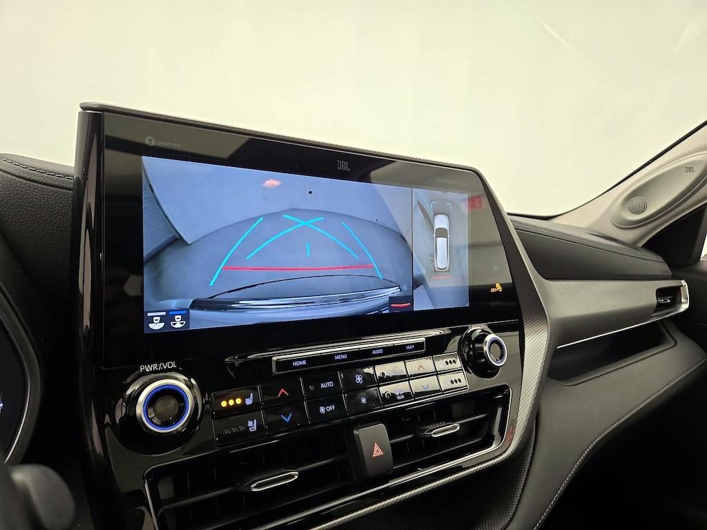 used 2022 Toyota Highlander car, priced at $47,998