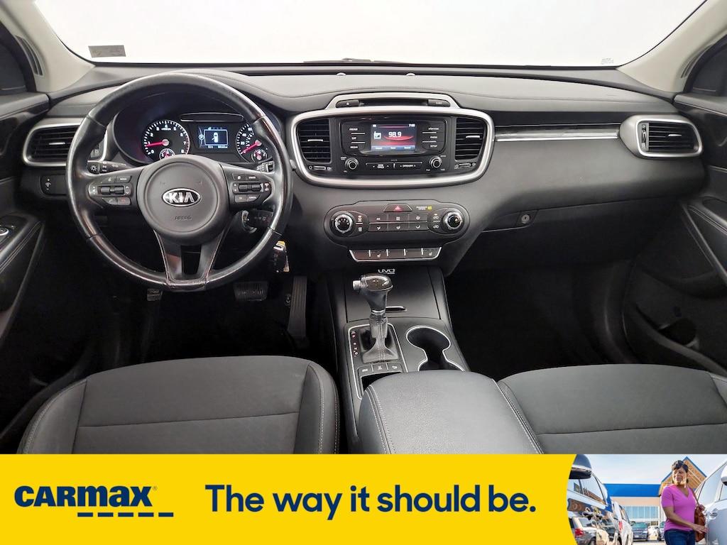used 2016 Kia Sorento car, priced at $14,998