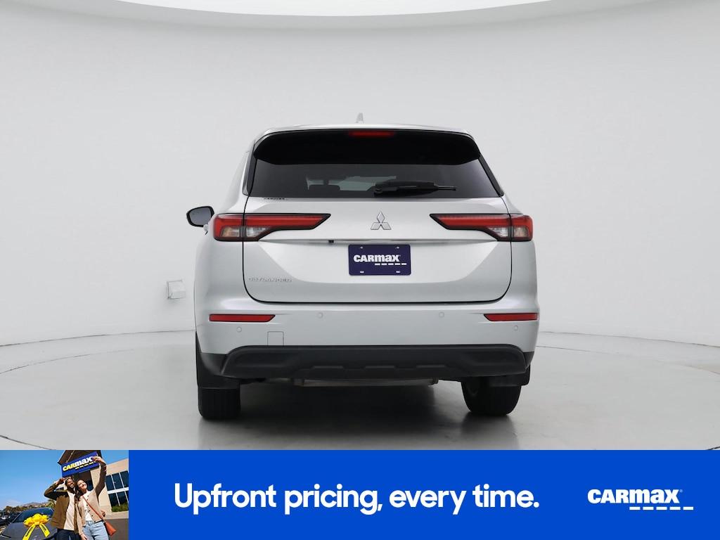 used 2023 Mitsubishi Outlander car, priced at $23,998