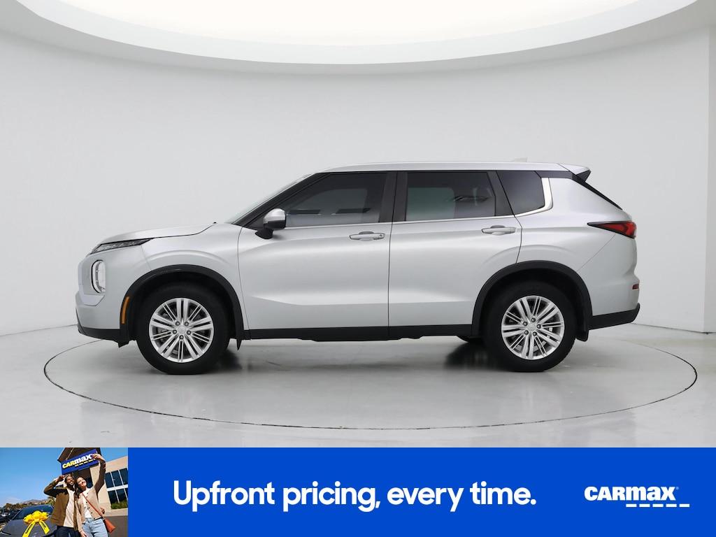 used 2023 Mitsubishi Outlander car, priced at $23,998