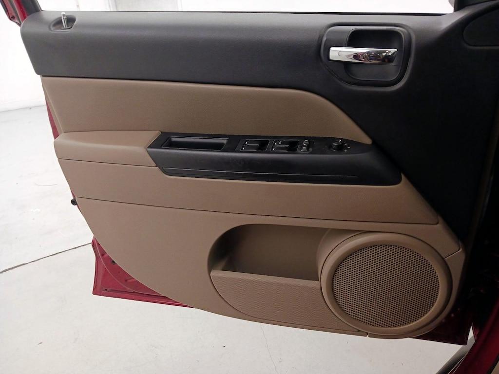 used 2015 Jeep Compass car, priced at $14,998