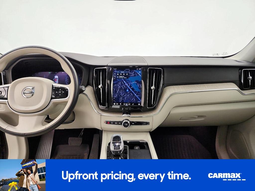 used 2022 Volvo XC60 car, priced at $32,998