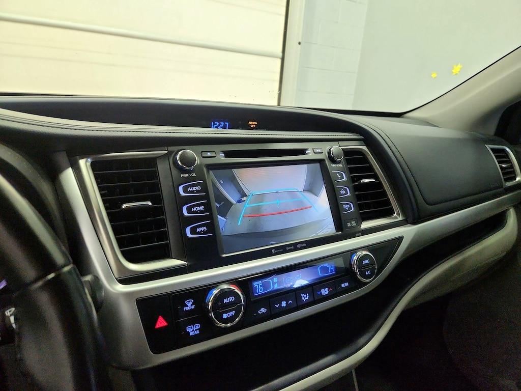 used 2017 Toyota Highlander car, priced at $24,998