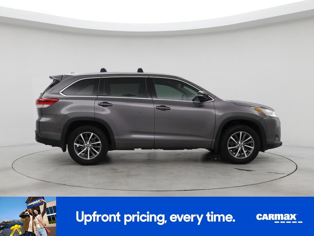 used 2017 Toyota Highlander car, priced at $24,998