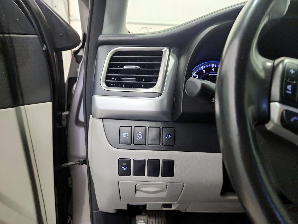 used 2017 Toyota Highlander car, priced at $24,998