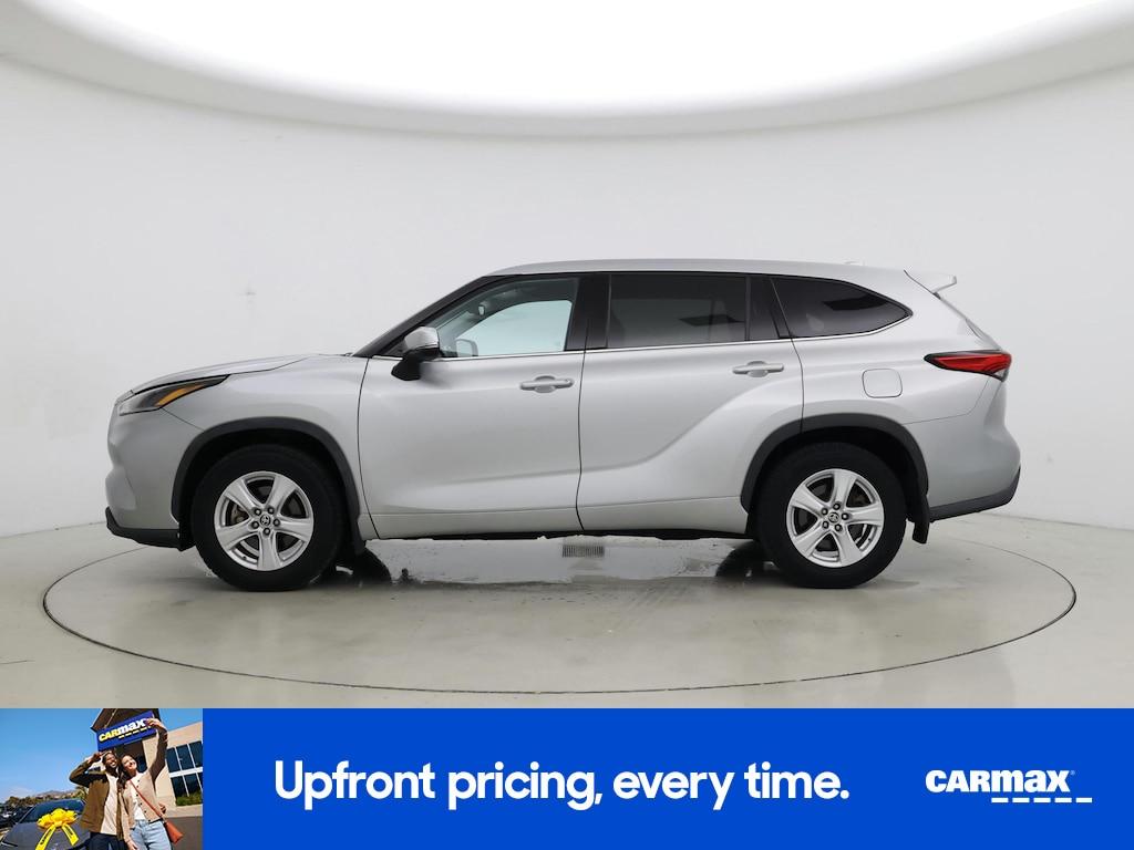 used 2021 Toyota Highlander car, priced at $28,998