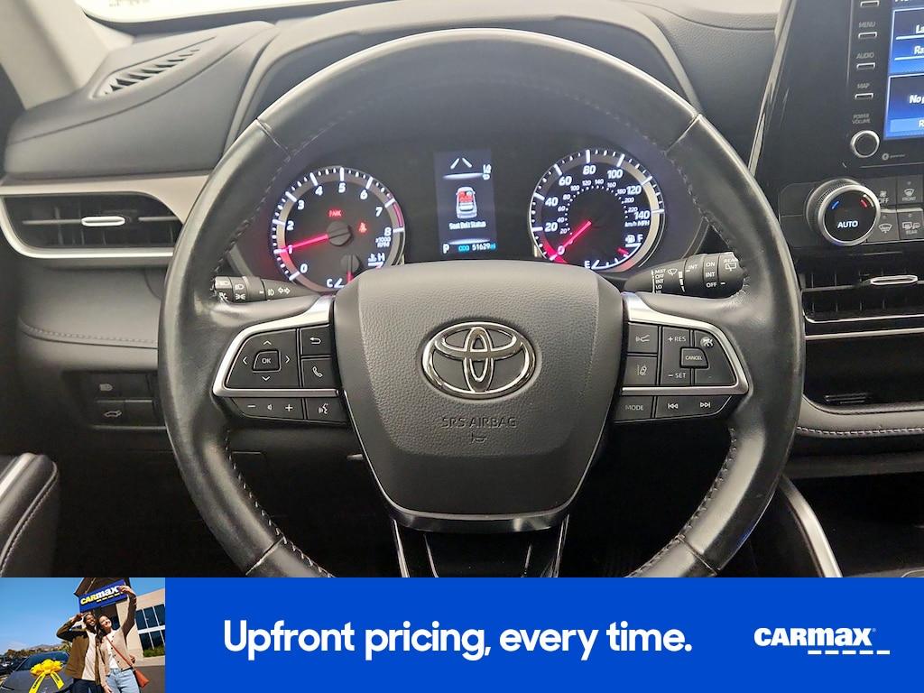 used 2021 Toyota Highlander car, priced at $28,998
