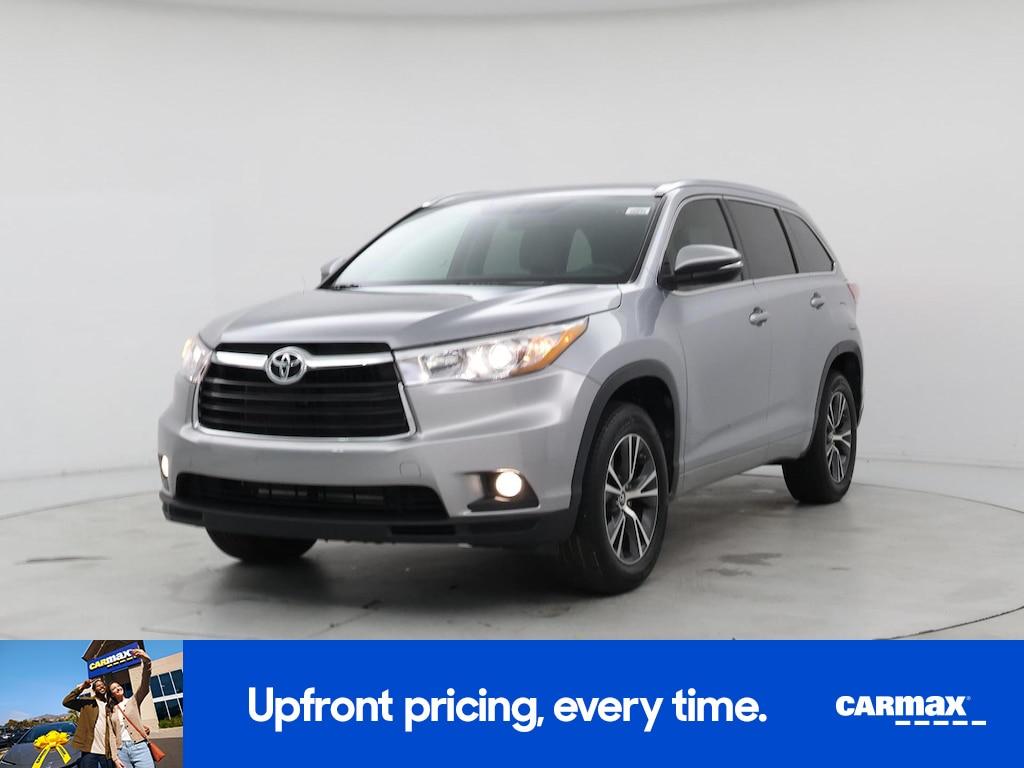 used 2016 Toyota Highlander car, priced at $22,998