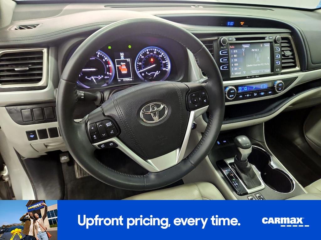used 2016 Toyota Highlander car, priced at $22,998