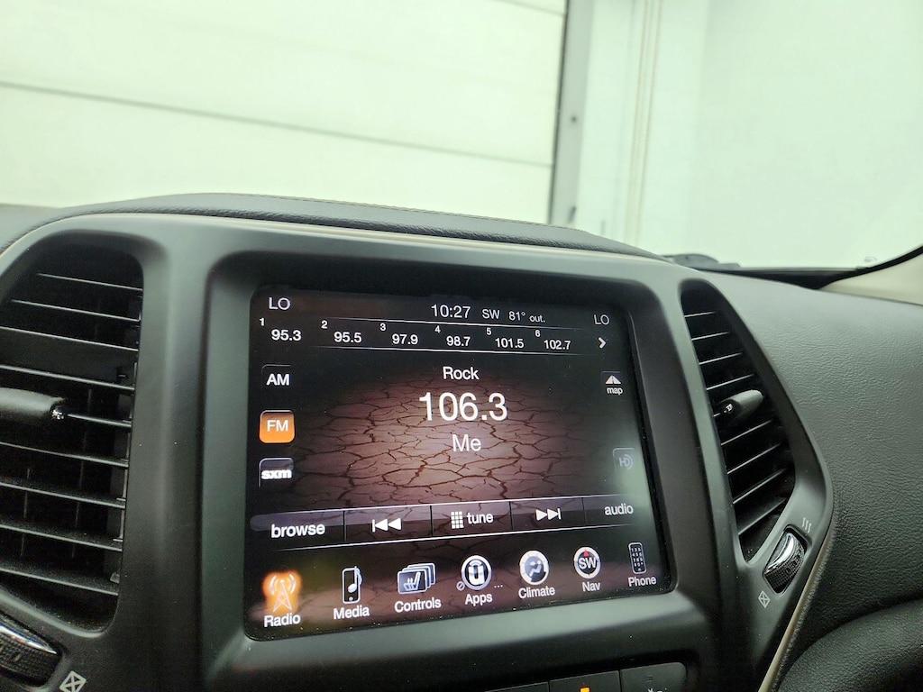 used 2015 Jeep Cherokee car, priced at $15,998