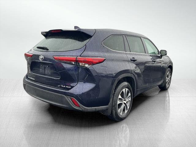 used 2023 Toyota Highlander car, priced at $38,488