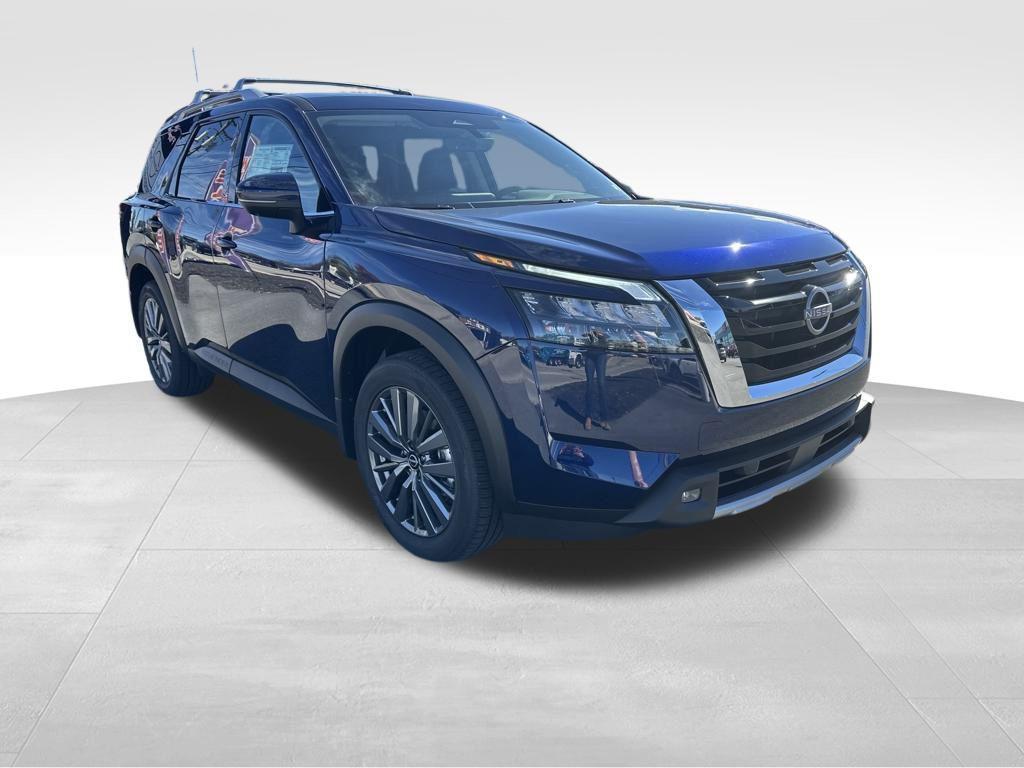 new 2025 Nissan Pathfinder car, priced at $42,232