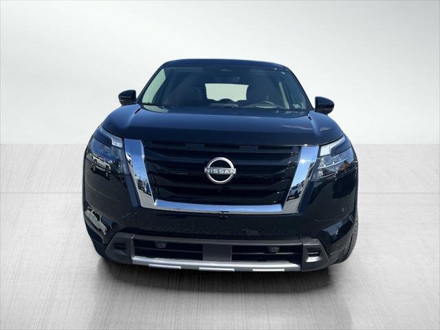 new 2025 Nissan Pathfinder car, priced at $49,805