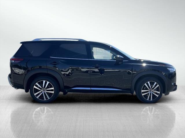 new 2025 Nissan Pathfinder car, priced at $50,305