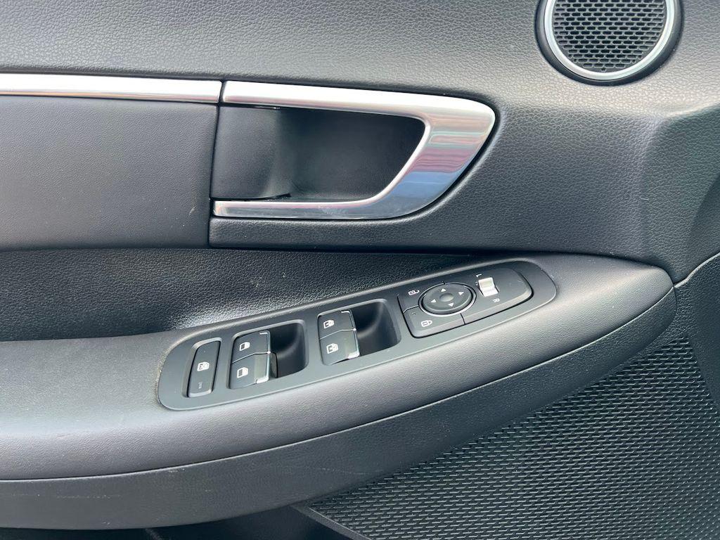 used 2023 Hyundai Sonata car, priced at $18,488