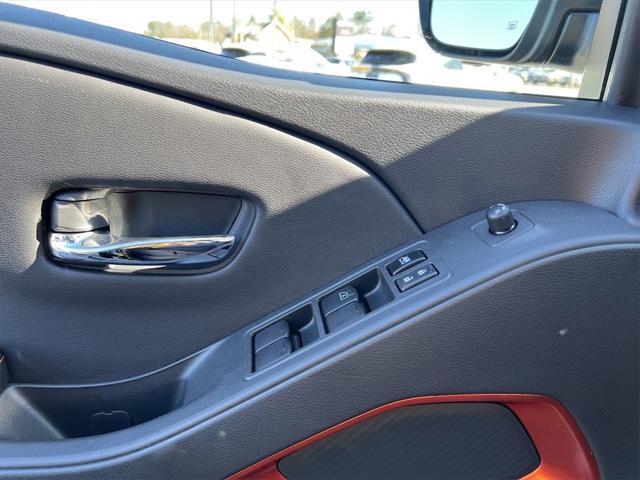 new 2025 Nissan Frontier car, priced at $44,081