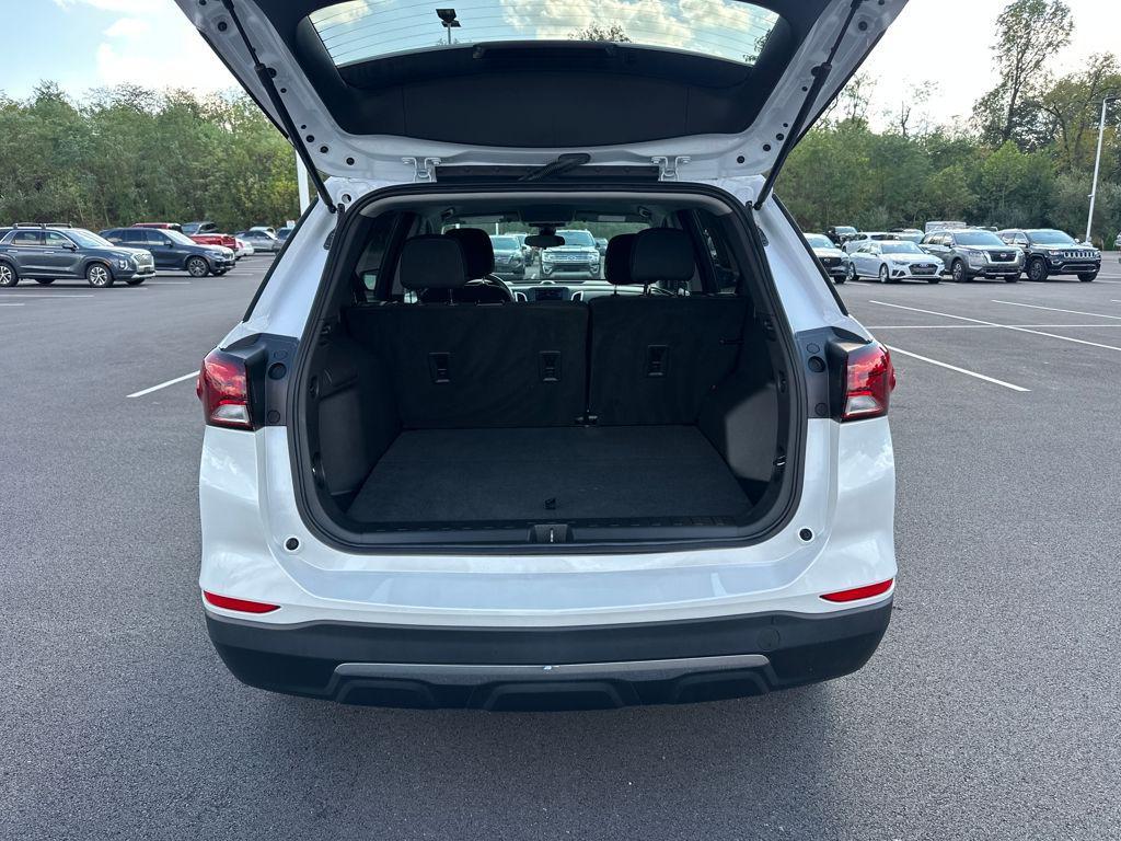 used 2022 Chevrolet Equinox car, priced at $21,988