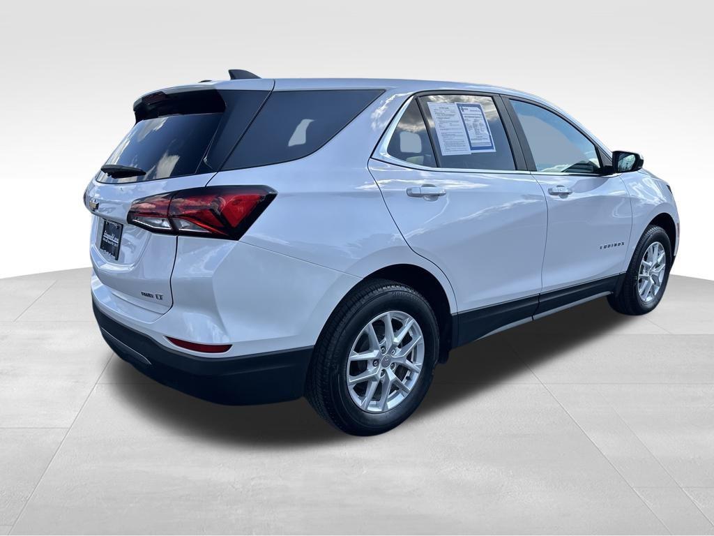 used 2022 Chevrolet Equinox car, priced at $21,988